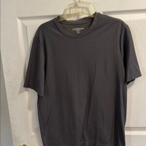 Croft & Barrow Men's Gray T-Shirt